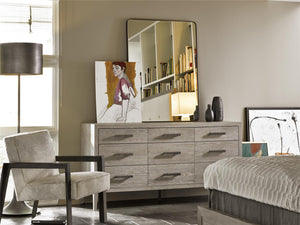 Kennedy Dresser